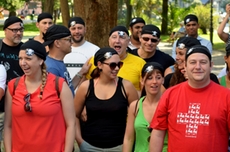 Erste Belustigung über die zu lösenden Aufgaben stellt sich ein