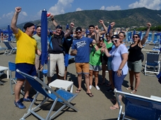 Ja!! Der Schatz ist gefunden und das Team ist glücklich