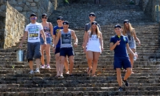 Auf in den Kampf gegen die Feinde!