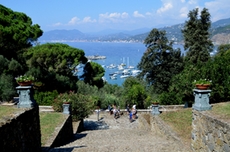 Fantastische Ausblicke auf die ligurische Küste in einer Location am Meer