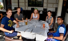 Nach dem Mittagessen ist Freizeit angesagt - Strand, Shopping oder Relaxen?