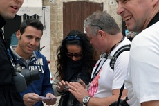 Teamwork ist bei dieser Paparazzi-Challenge gefragt!