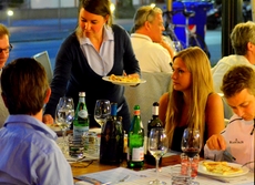 Ein typisch ligurischer Apetizer - die beliebte Focaccia al formaggio