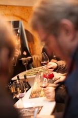 Es wird gemeinsam gerätselt und getüftelt