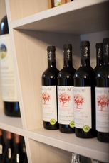 Beste italienische Weine stehen für unsere Gruppe bereit